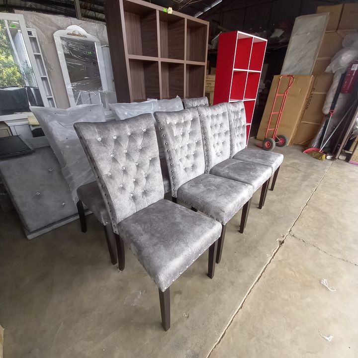 Barang Ready Nok Hantar, Trip Tgh Hari Nih. 