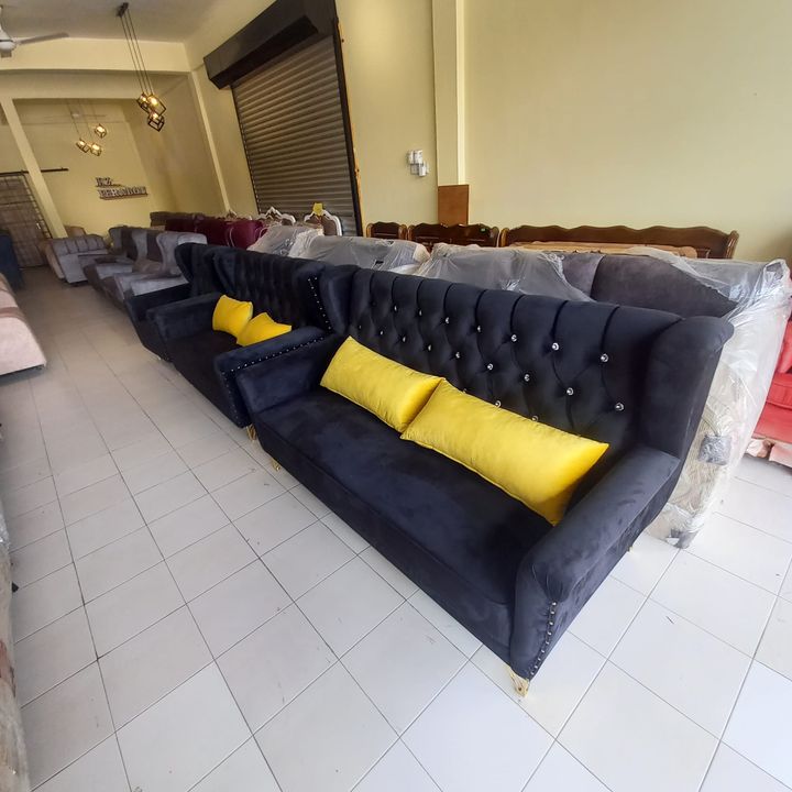 Antara Koleksi Sofa Yang Ready Stok Untuk Pilihan 