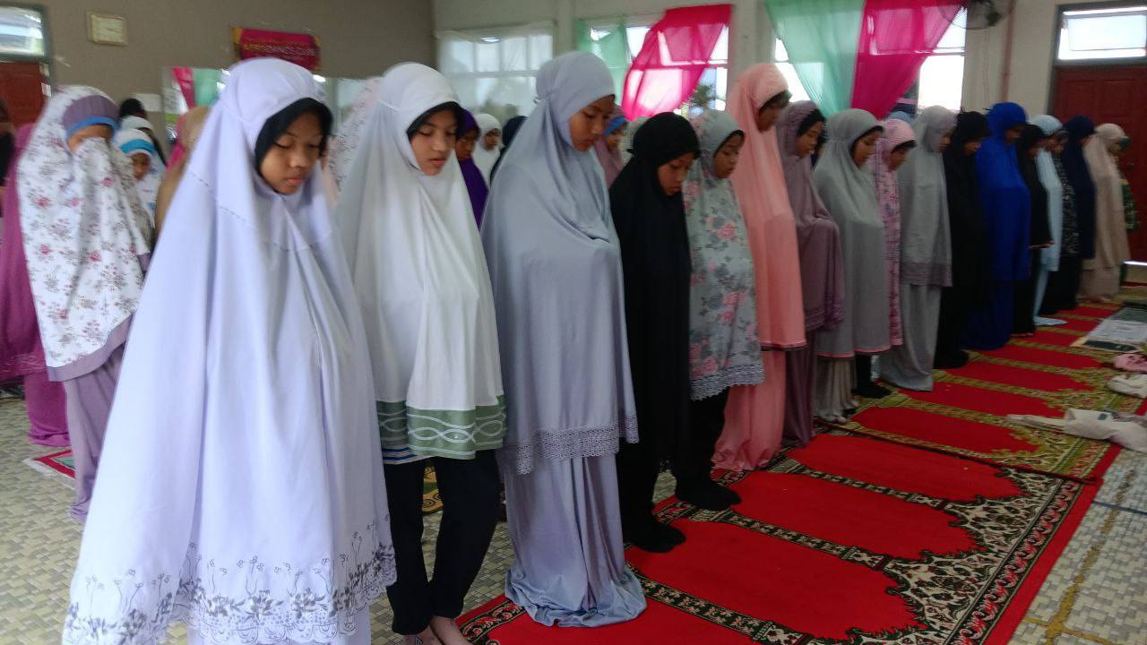Kem Bestari Solat Siri 1 Tahap 2 Kem Bestari Solat Siri 1 Tahap 2