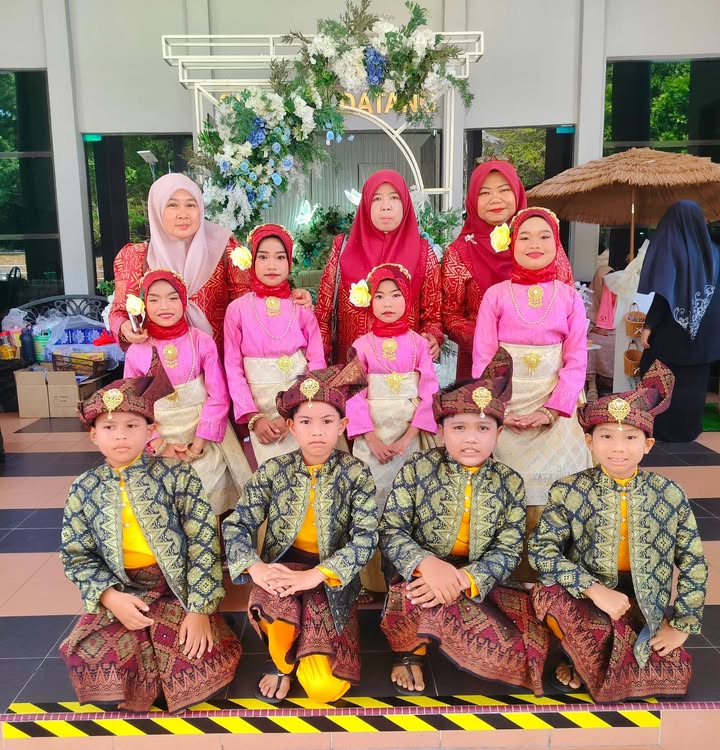 Jemputan Persembahan Sempena Majlis Perkahwinan Anak Saudara Cikgu 