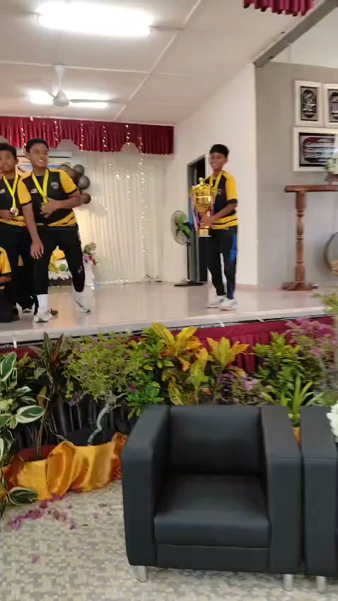 Kejohanan Ragbi Hornets 7\'s Bawah 12 Peringkat Negeri 