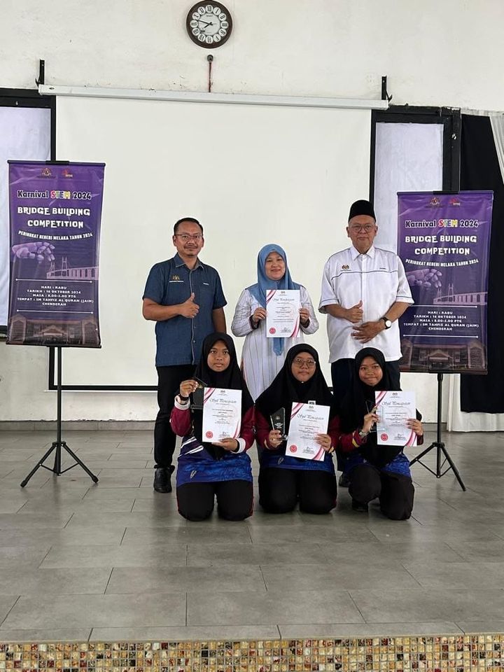 Pertandingan Bridge Building Competition Peringkat Negeri Melaka Tahun 