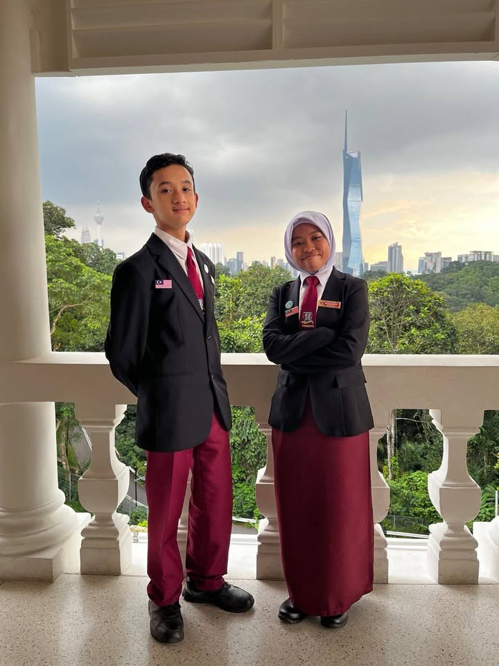 Program Sekolah Parlimen . 