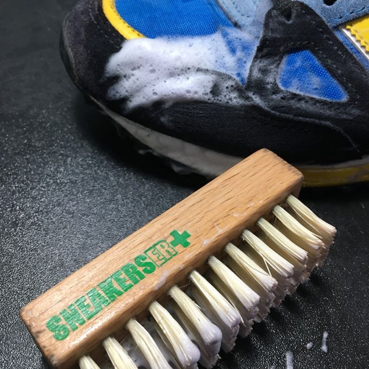 Soklan Org Slalu Tanya..brush Sneakers Er Ni Tkpe Soklan Org Slalu Tanya..brush Sneakers Er Ni Tkpe