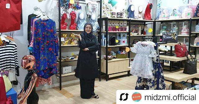 Yeyyyy Hahh Nampak Kan Deretan Produk-produk Kami? Silalah Yeyyyy Hahh Nampak Kan Deretan Produk-produk Kami? Silalah