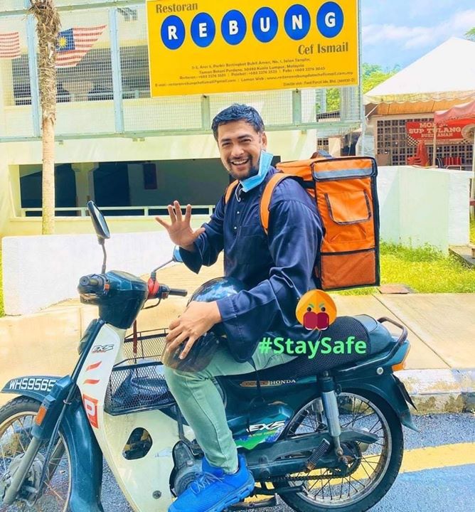 Hati-hati Menunggang Motorsikal Dr. Pastikan Roadtax Masih Valid.