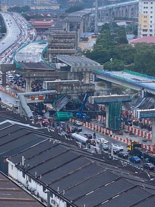 Terkini | Struktur Jejantas Dalam Binaan Berhampiran Desa 