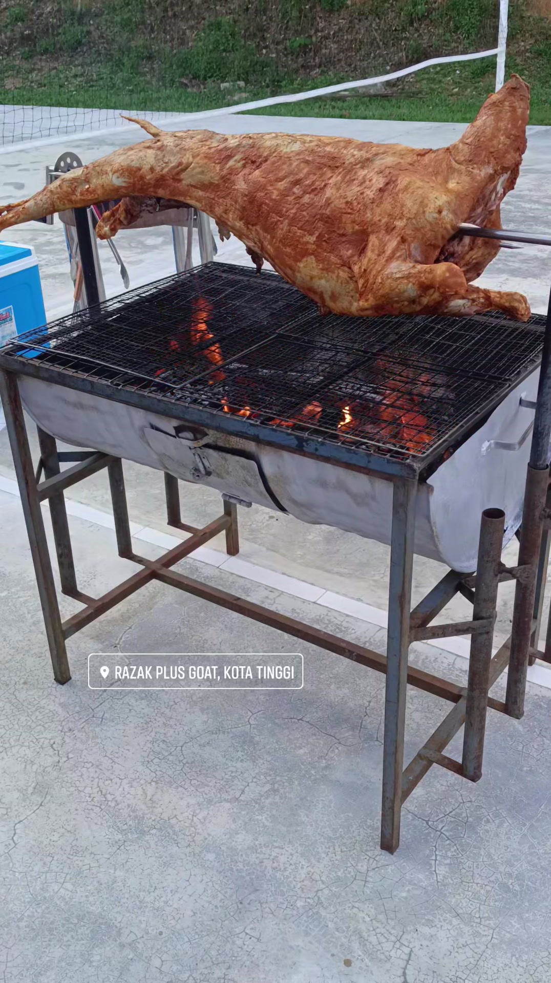 Kambing Golek & Ayam Bakar di Felda Linggiu