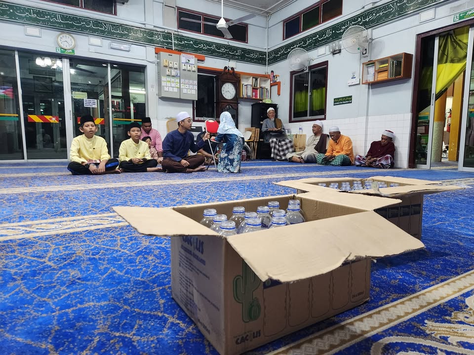 Unggahan Bacaan Yaasin Dan Tahlil Di Masjid Al 