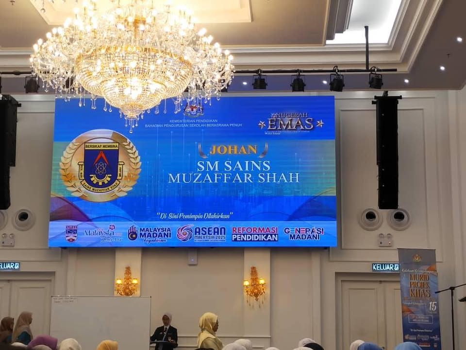 Kolokium Kecemerlangan Murid Projek Khas Sekolah Berasrama Penuh 