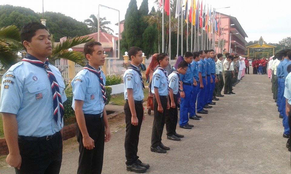 Sedang Berlangsung Majlis Pentauliahan Kepimpinan Pelajar Oleh Yg 