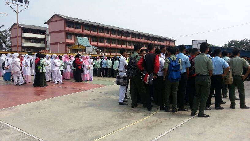 Pada 2 April 2014 Jam 3.20 Telah Diadakan 