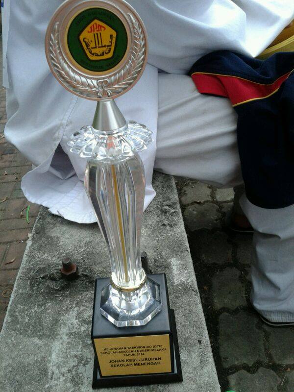 Karnival Pendidikan Kerjaya Dan Inovasi 2014-tahniah Pasukan Taekwando 