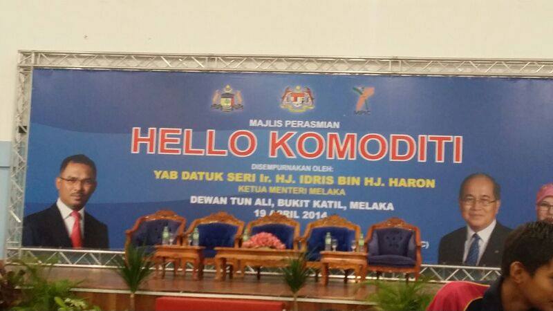 Pelajar 2  Alpha Pula Menyertai Program Hello 