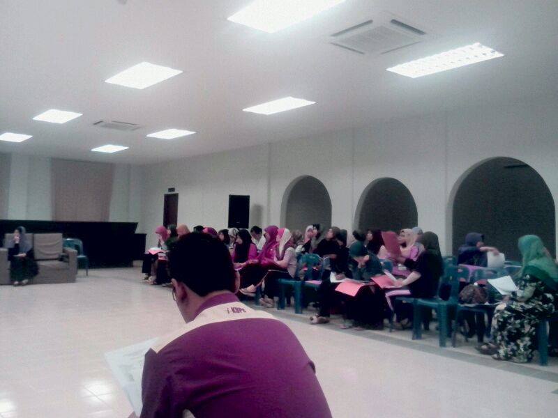 Minggu Yg Amat Sibuk Bg Warga Mozac - 