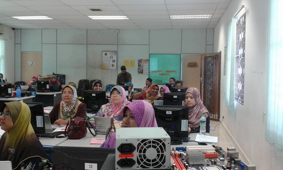 Ladap 4: 25 April 2014: Taklimat Tentang Maklumat 