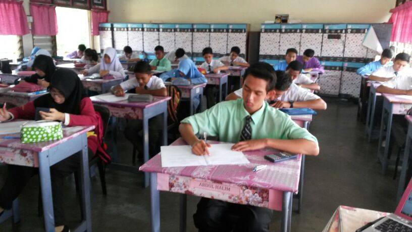 Pada 28 April Semua Pelajar Tingkatan 3 Menduduku 