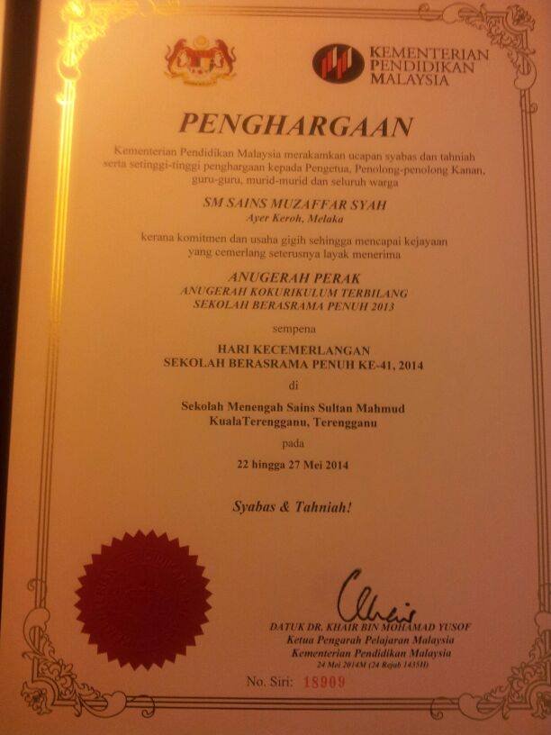 Sijil-sijil.kecemerlangan Sempena.hksbp Di Sesma Terangganu. 