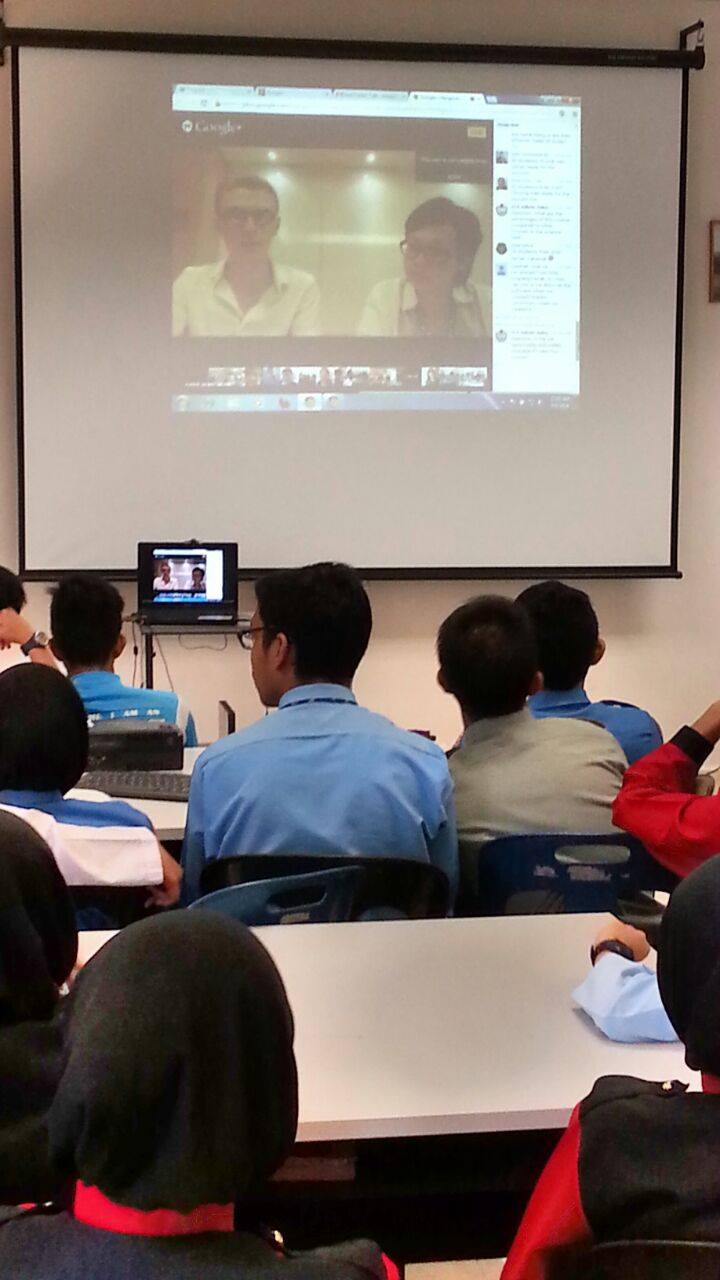 Para Pelajar 4 Alpha Mengadakan Sesi Bersama Computer 