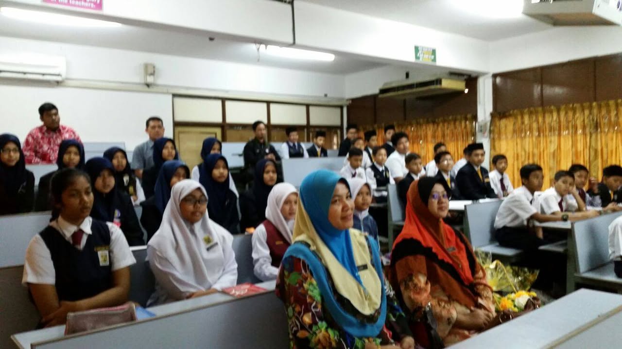 Lawatan Dari Sk Tunkuahmood 2 Kluang Johor 