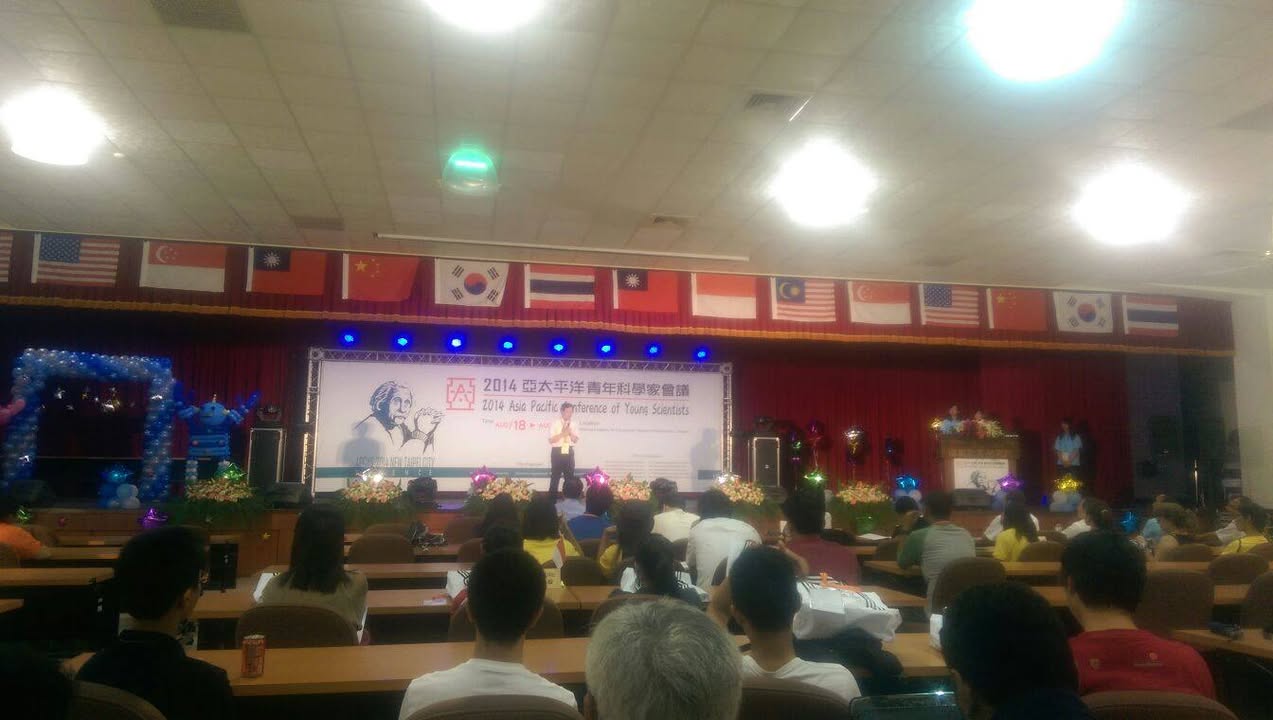 Mozac Menghantar 2 Org Pelajar Dan Seorang Guru 