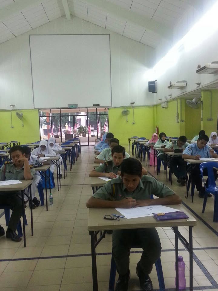 Peperiksaan Selaras B.arab Komunikasi Sbp  - Ujian 