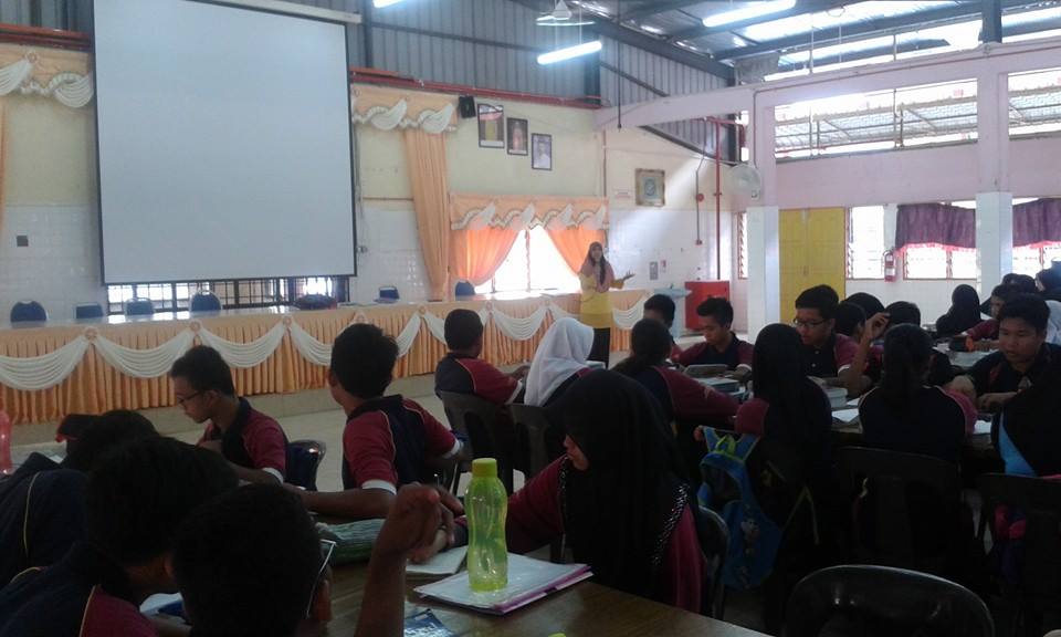 Kelas Tambahan Pt3 - English & Kemahiran Hidup 