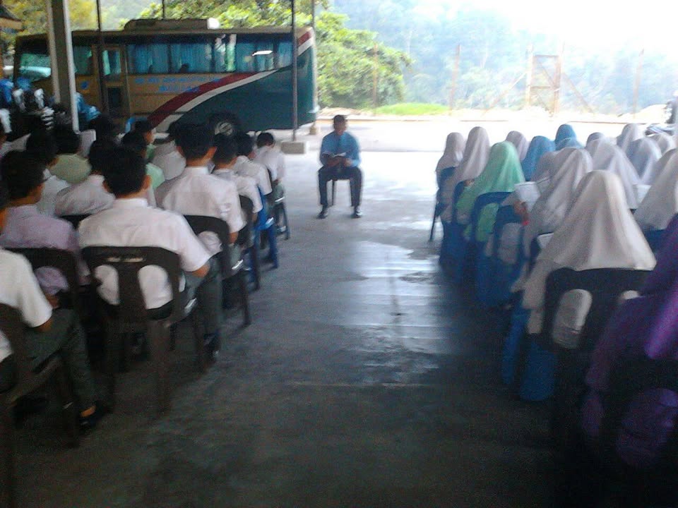 Pelajar Tingkatan 3 Mozac  Menduduki Pt3  