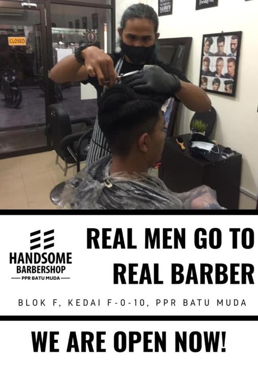 Real Men Go To Real Barber 