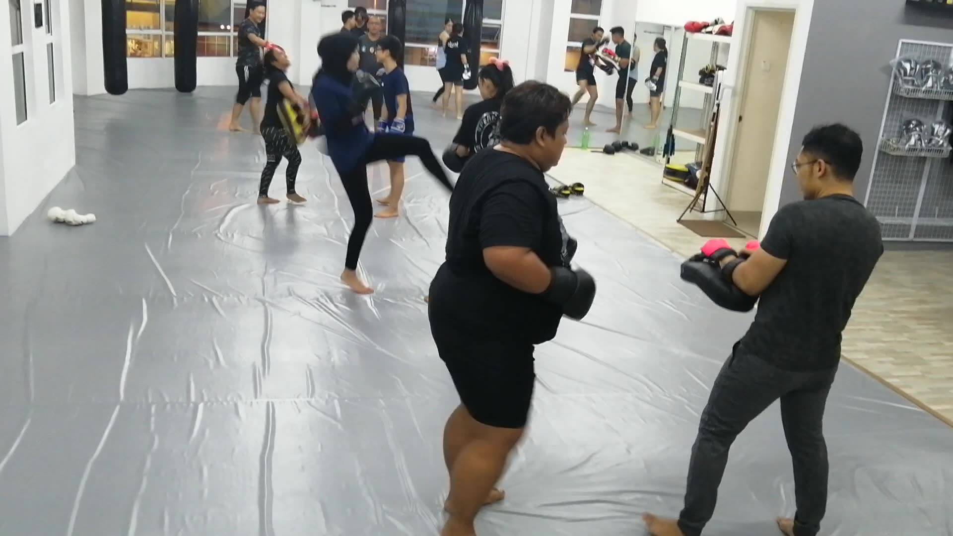 Throwback To Our Muay Thai Class\'s Awesome Energy 