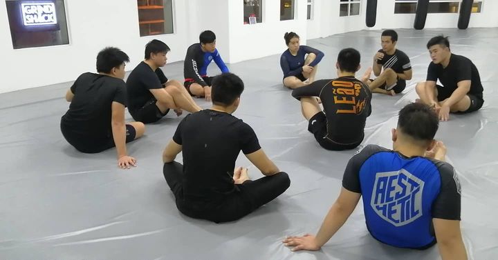 Reviews By The Coaches After Sparring Session Is 
