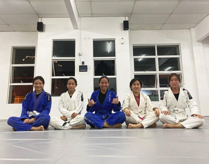 Girls In Jiu-jitsu Gis 