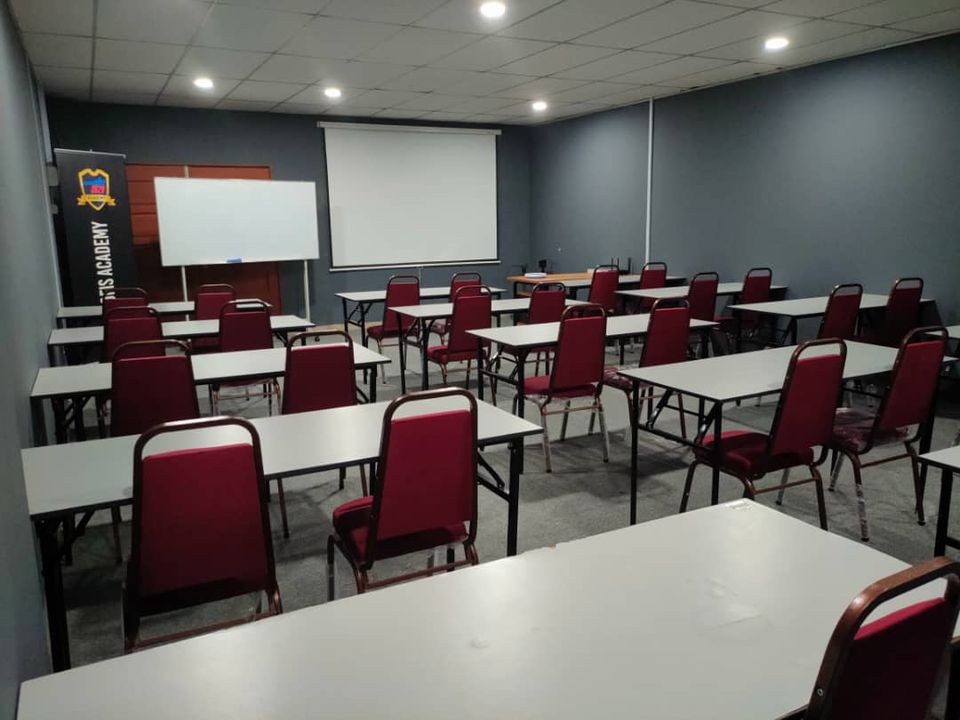 Nak Dapatkan Bilik Seminar Lengkap? 