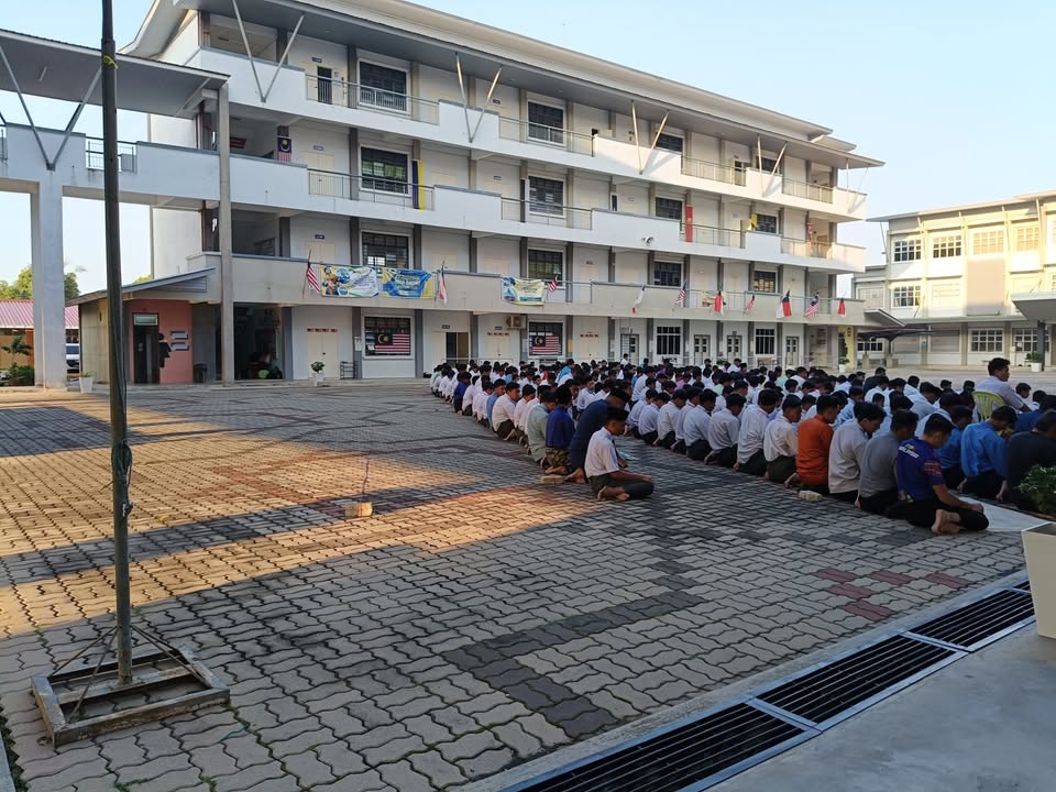 Pagi Jumaat Di Smk Pernu  @perses #inspiringexcellence 