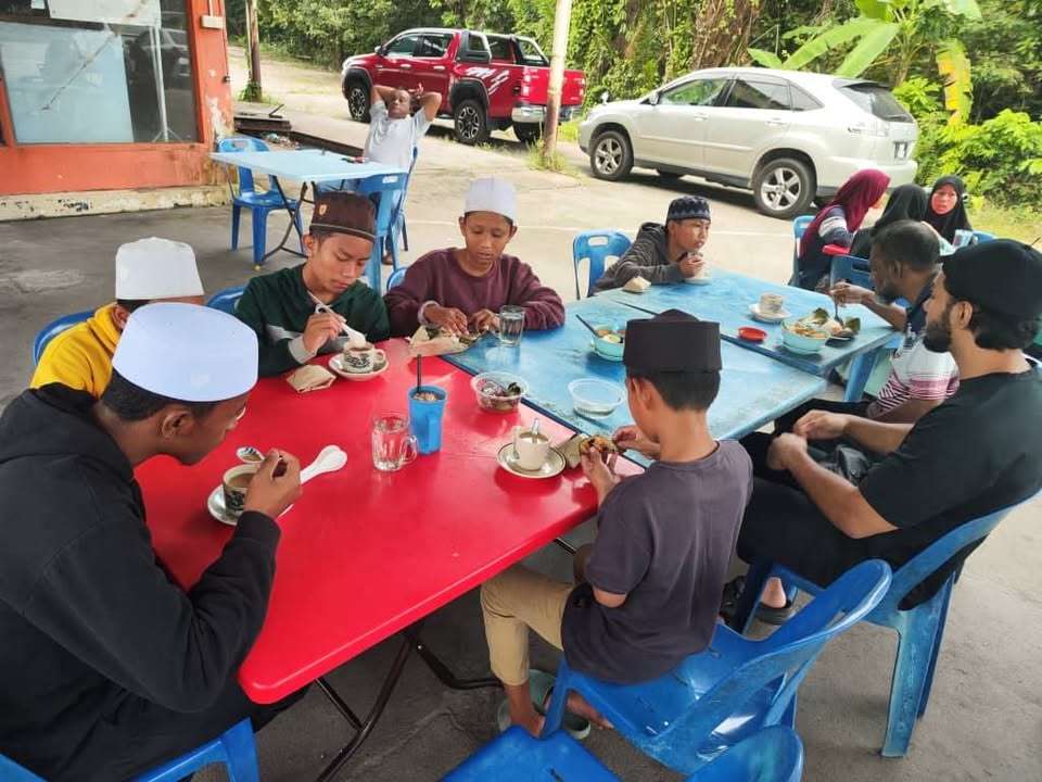 Sarapan Pagi Di Kedai Jln Kuala Pilah Seremban 