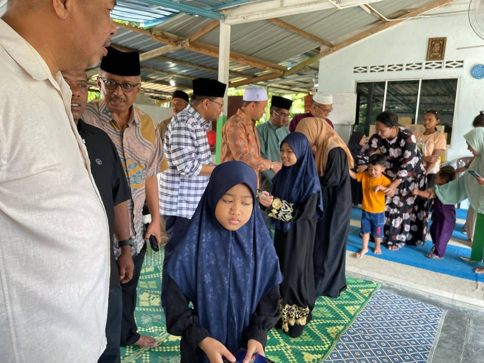 Terima Kasih Surau Kg Durian Hijau, Mampas 