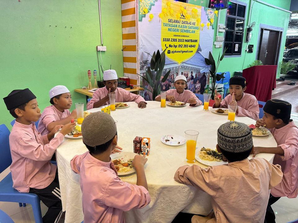 Iftar Bersama Prof Dato Noor Aziah Mohd Awal 