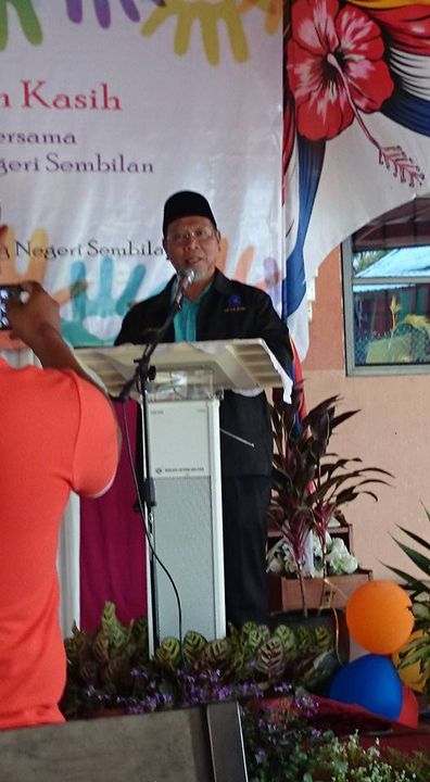 Pengarah Dan Timbalan Pengarah Ipg Kampus Raja Melewar Yayasan Kasih Sayang Negeri Sembilan