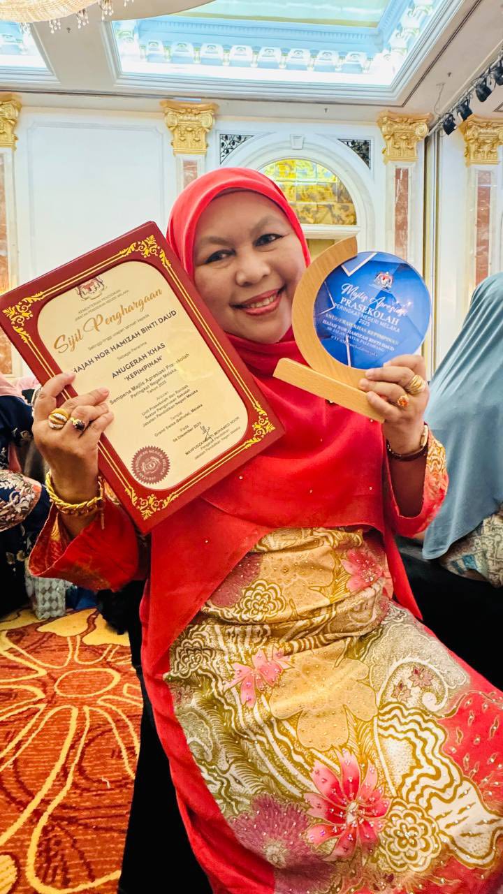 “tokoh Kepimpinan 2025! Pn Hajah Nor Hamizah Angkat 