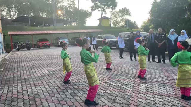 Majlis Perasmian Transformasi Bilik Disiplin Dan Pelancaran Peti 