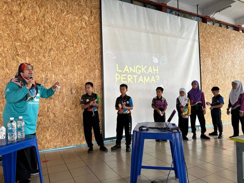 *ceramah Kebaikan Minum Susu Bersama Farm Fresh* 