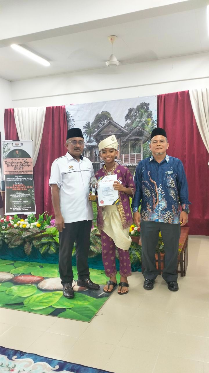 Alhamdulillah..arif Putra Dpt Naib Johan Dlm Pertandingan Syair 