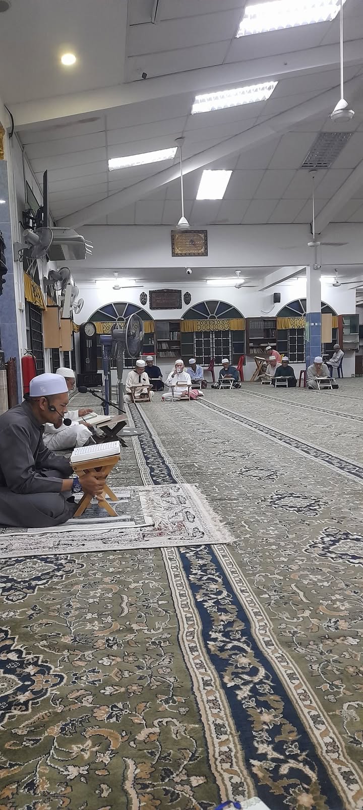 Talaqqi Al-quran. 
