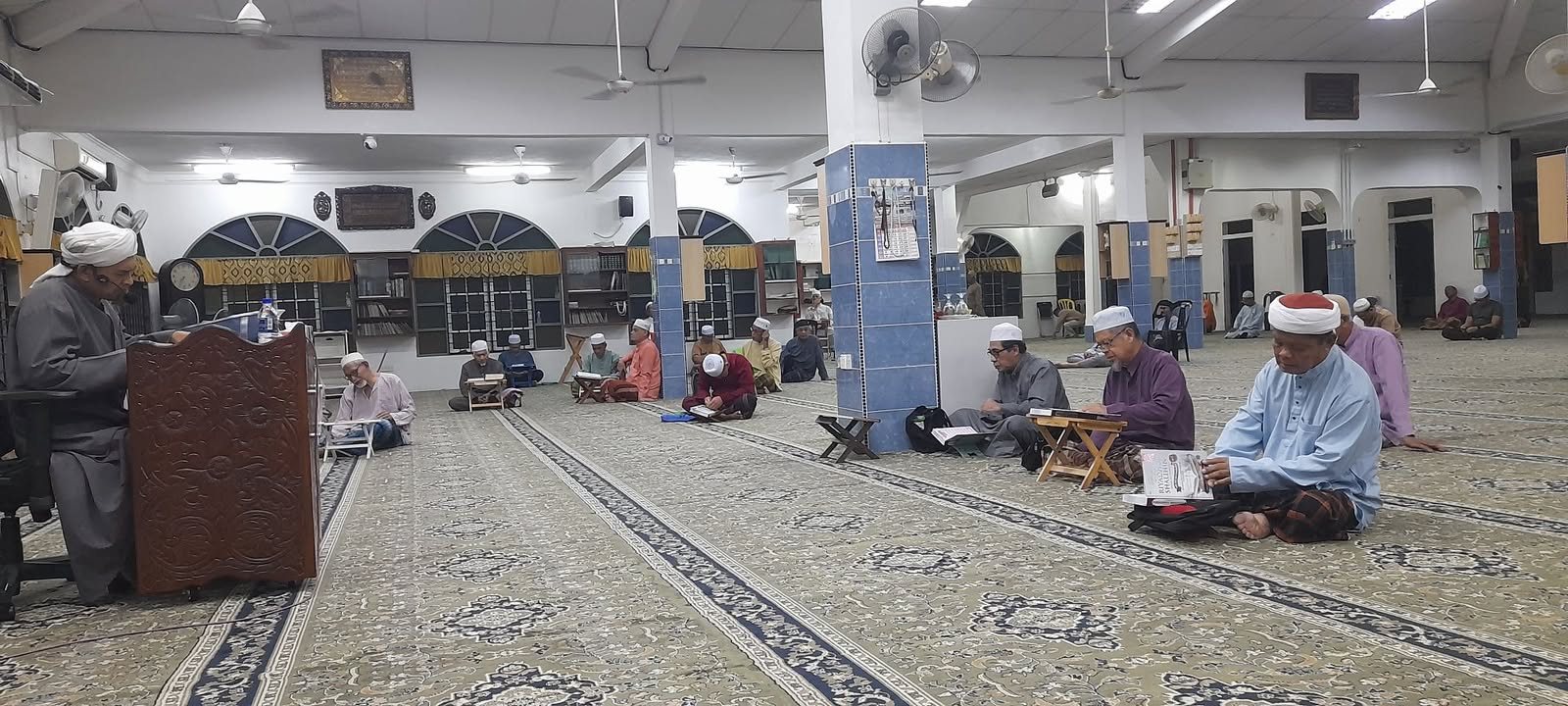 Kuliah Maghrib 