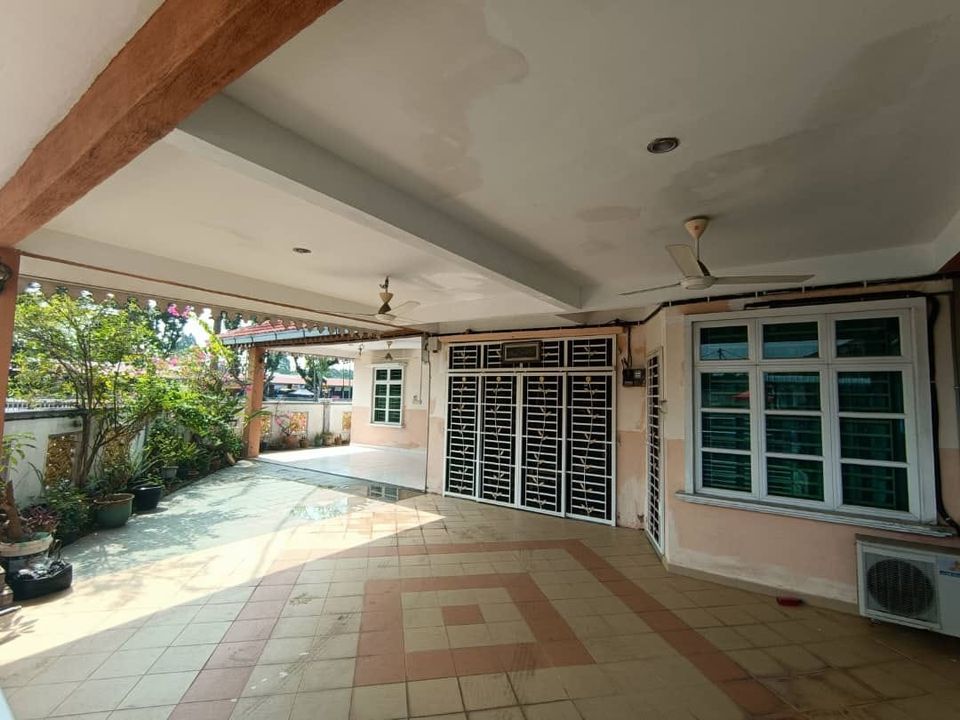 Jual Beli Rumah Utara  