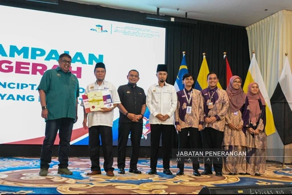 Majlis Penyerahan Hadiah Pertandingan Tik Tok Melaka Sayang 