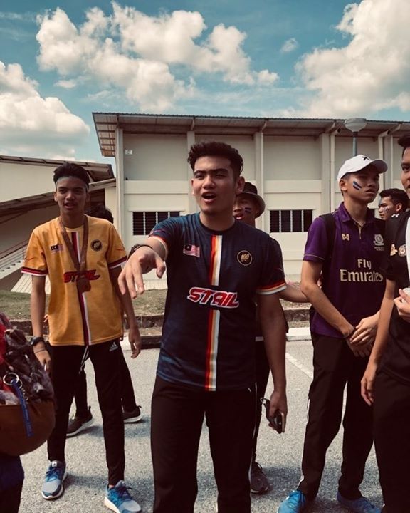 Wooww !! Lawa Betul Jersi Stail Seratus Ni 