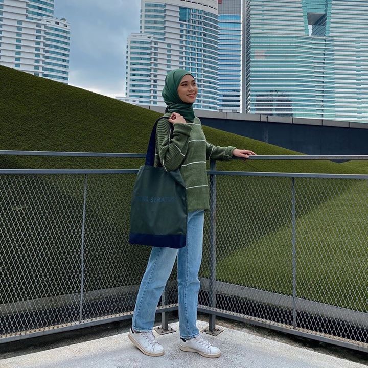 Matchy Outfit With Go Green Theme. 