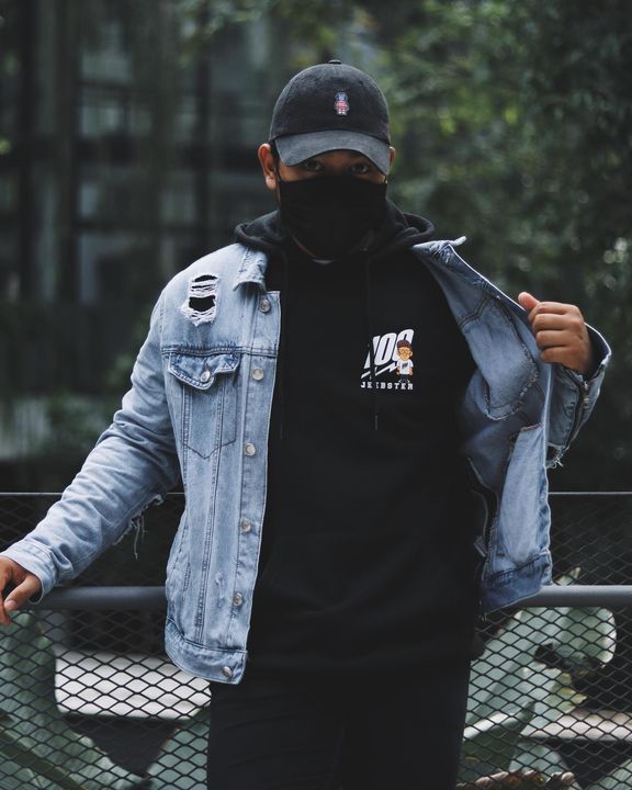 Jeebstail Hoodie Boleh Juga Digayakan Juga Bersama Denim 