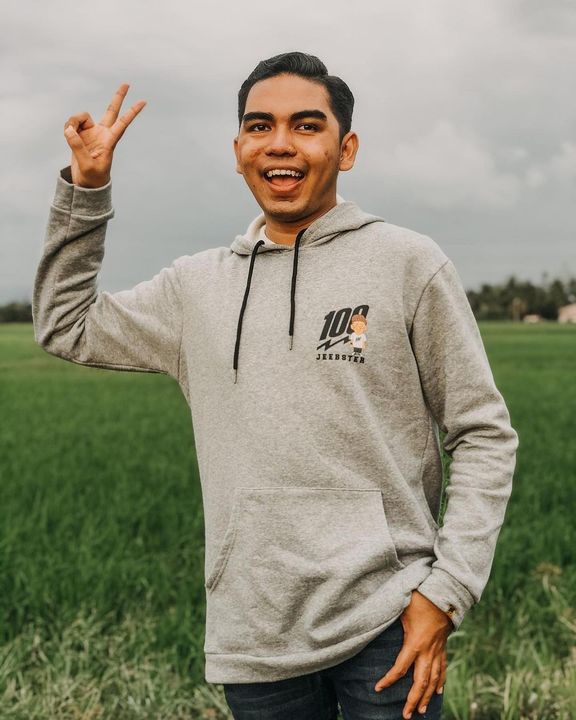 How’s Everyone Doing? Kalau Ada Baik.. Angkat Tangan 